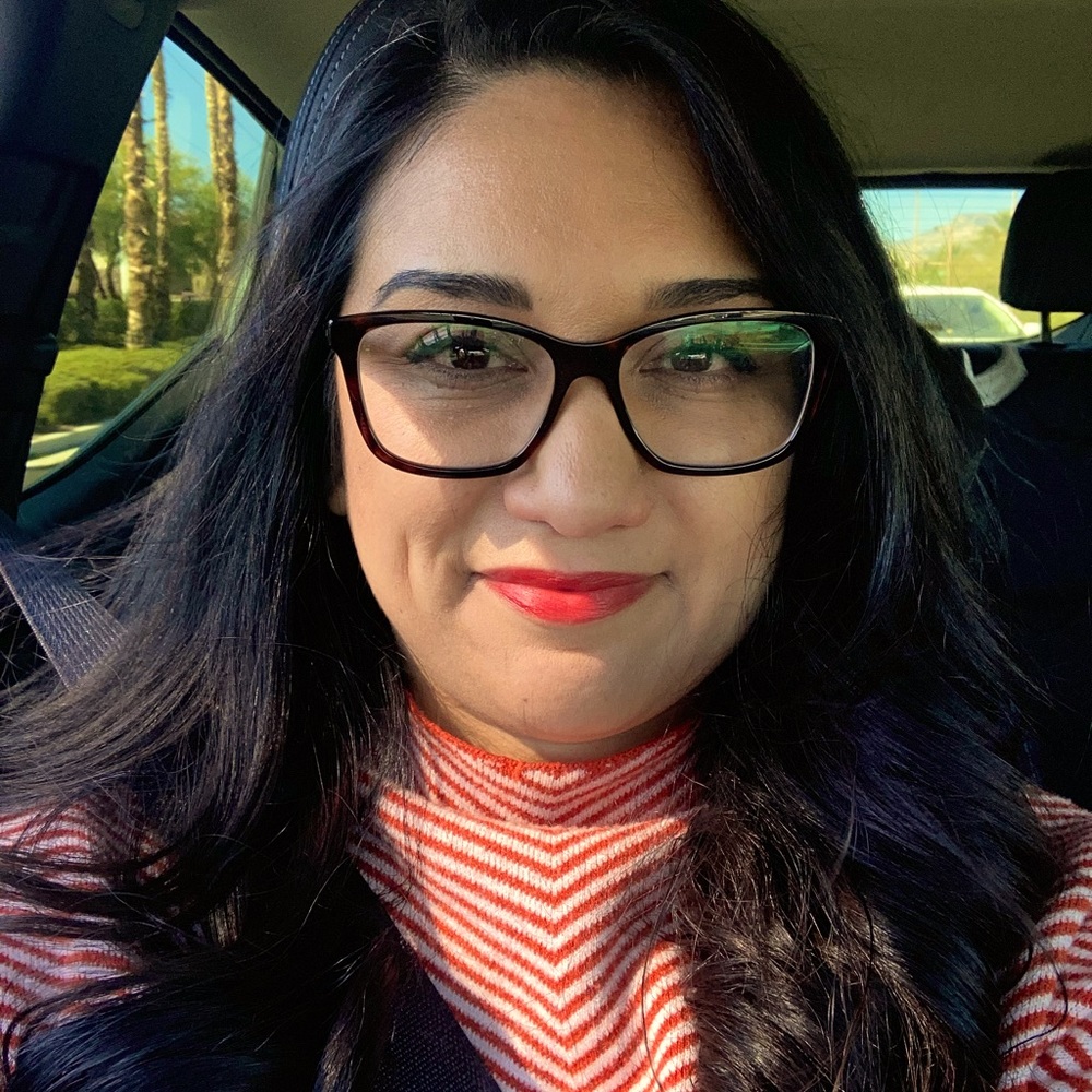 Meet your Posher, Andrea